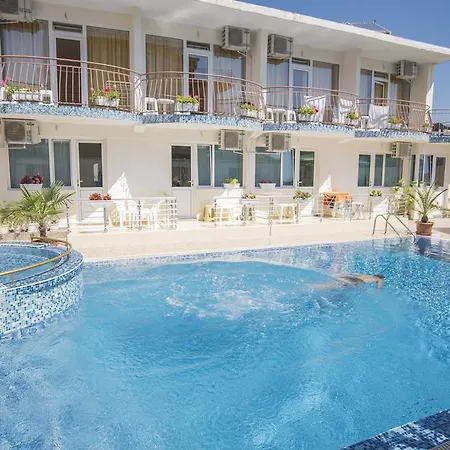 Hotel Family Bohemi Ravda